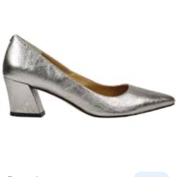 J.Renee Fatemeh classic pointy metallic medium block heel pump - Picture 1 of 9